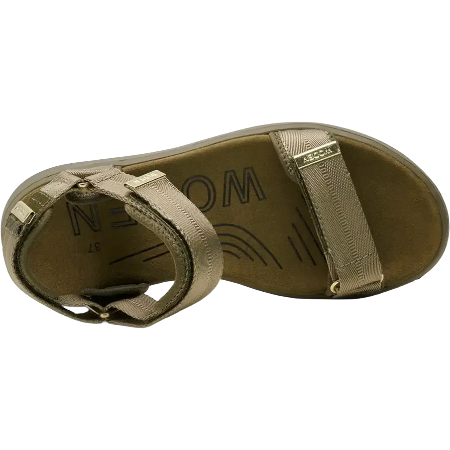 Line Sandal