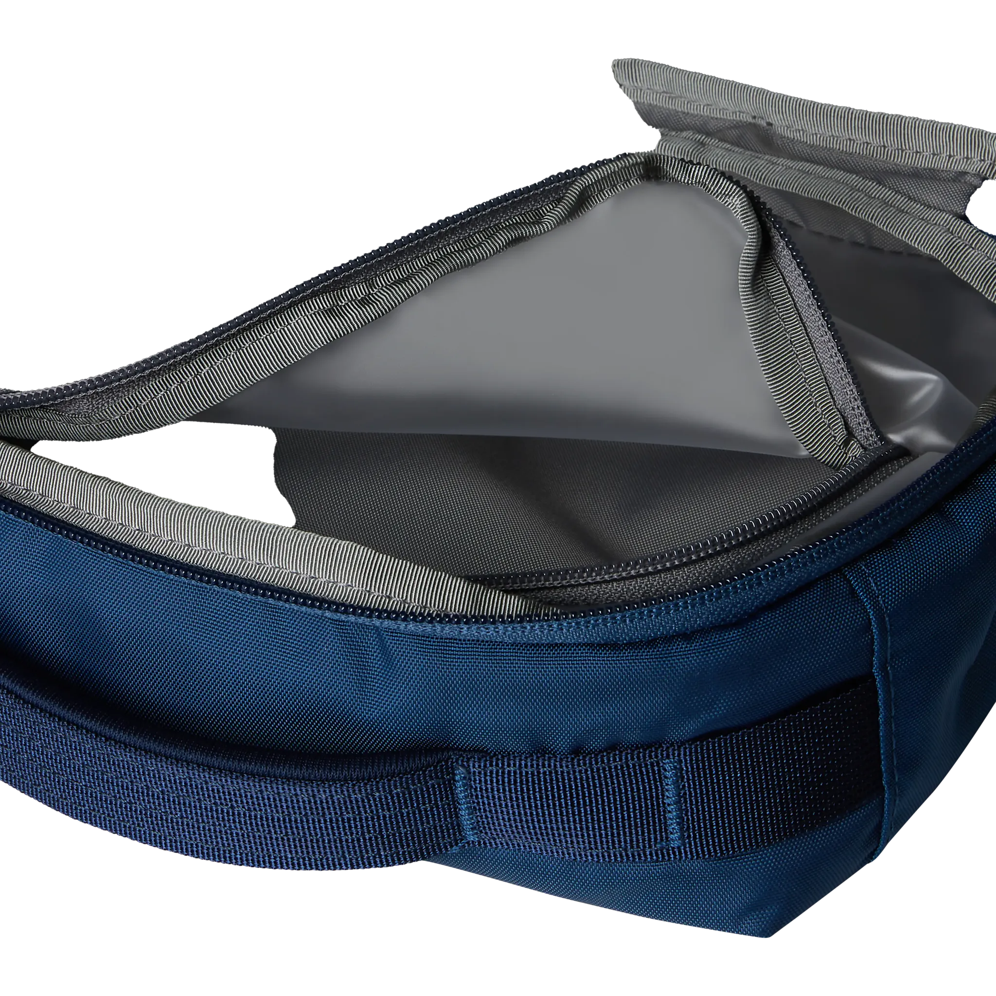 Base Camp Voyager Toiletry Kit