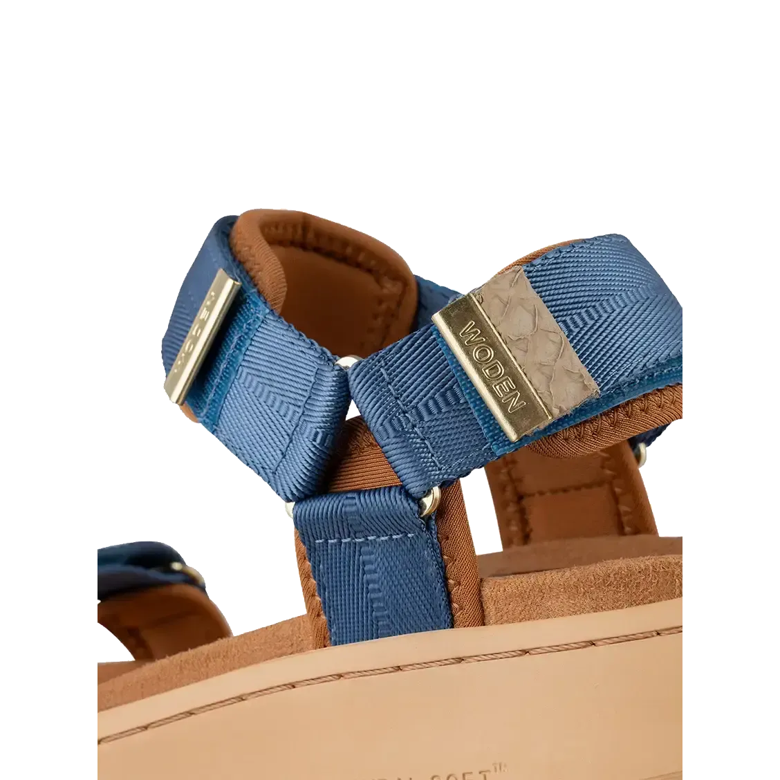 Line Sandal
