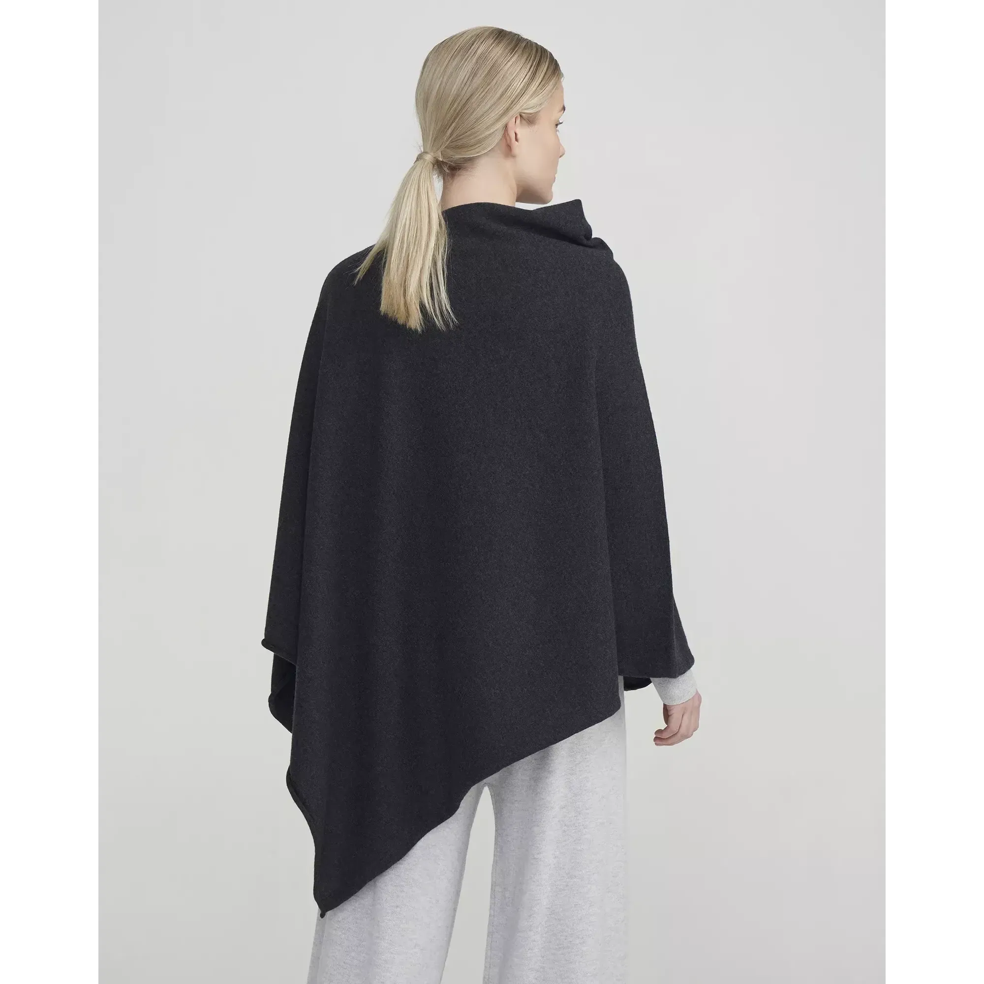Sofie Poncho