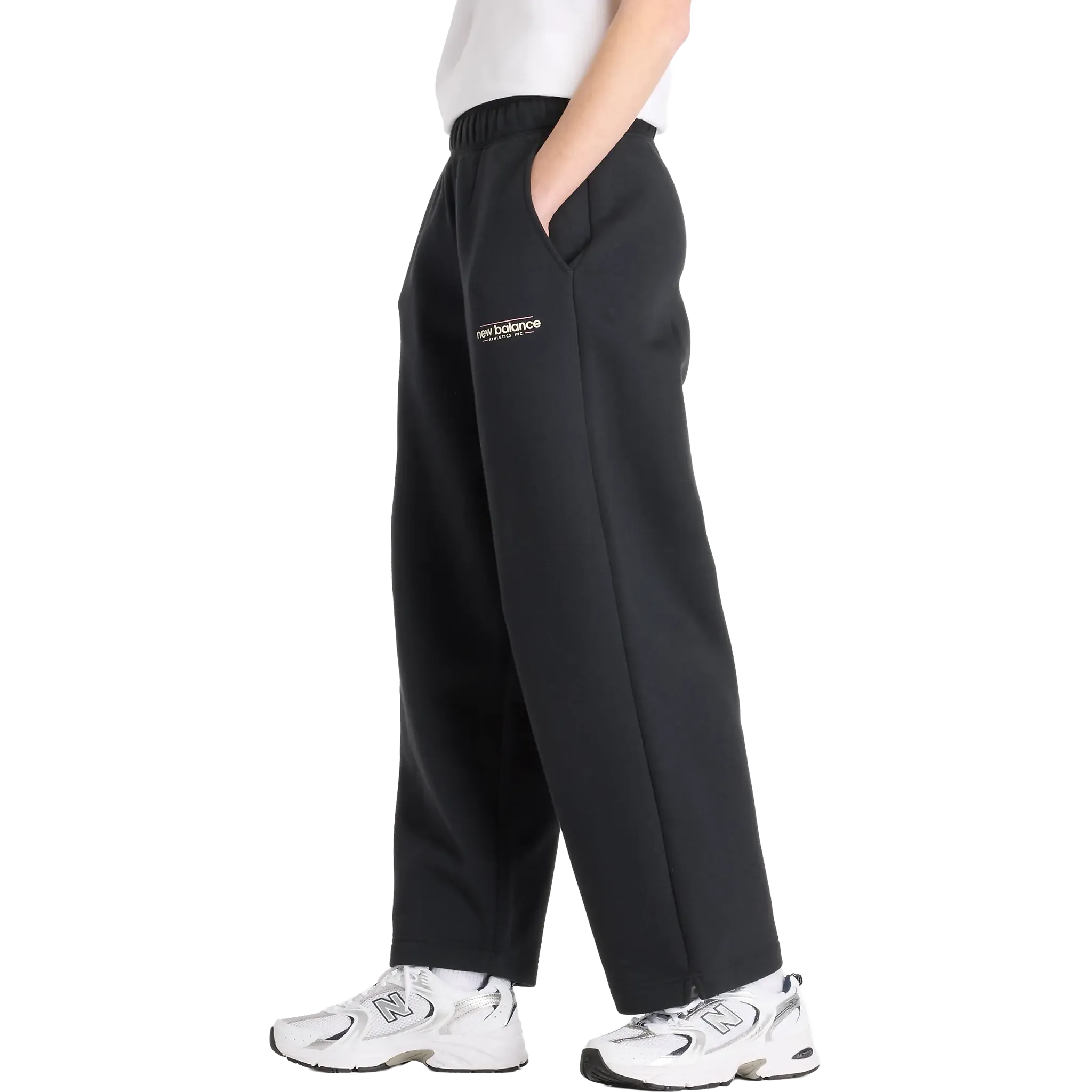 Reimagined Fleece Barrel Leg Pant Women
