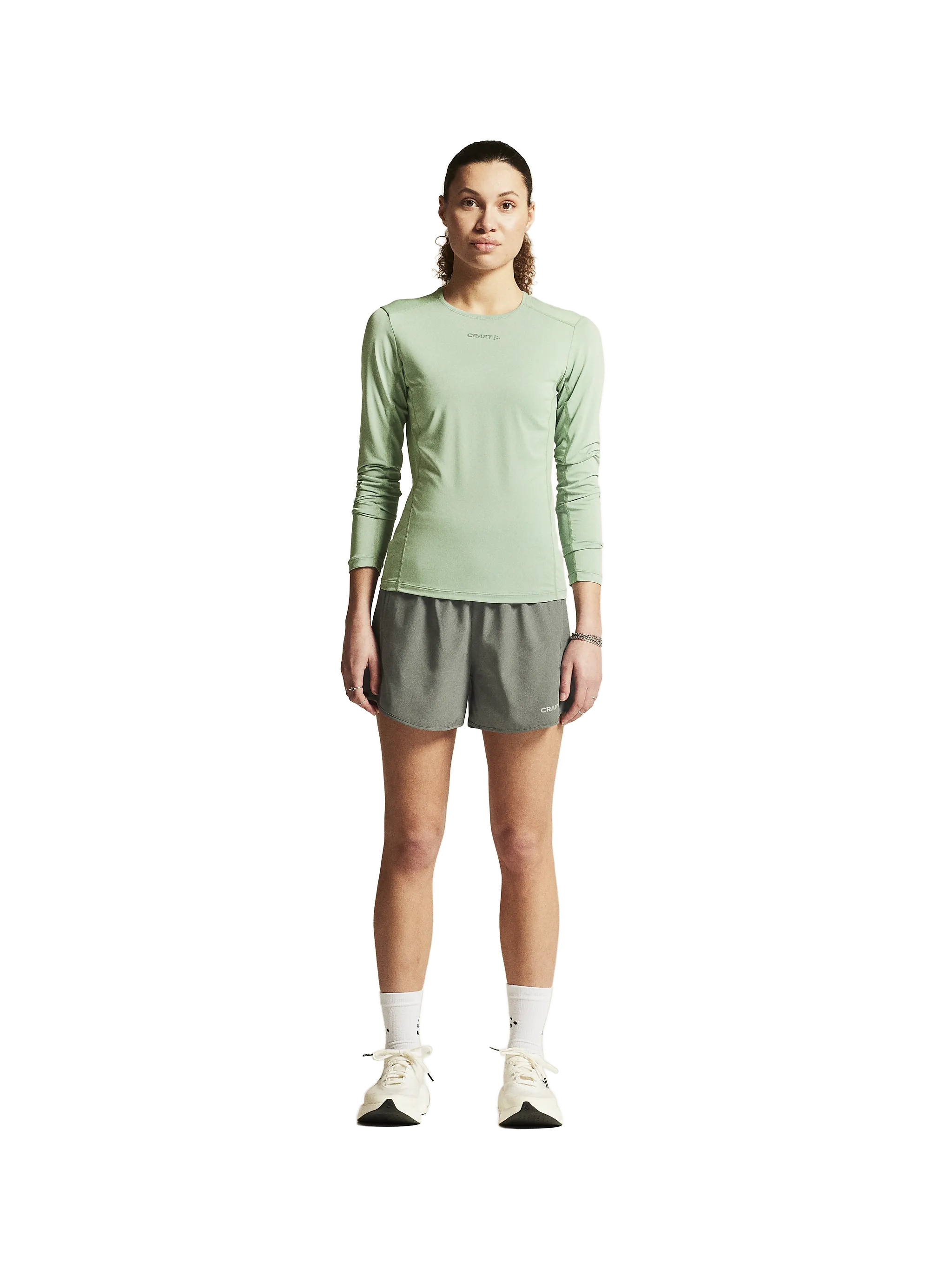 Adv Essence LS Tee 2 Women