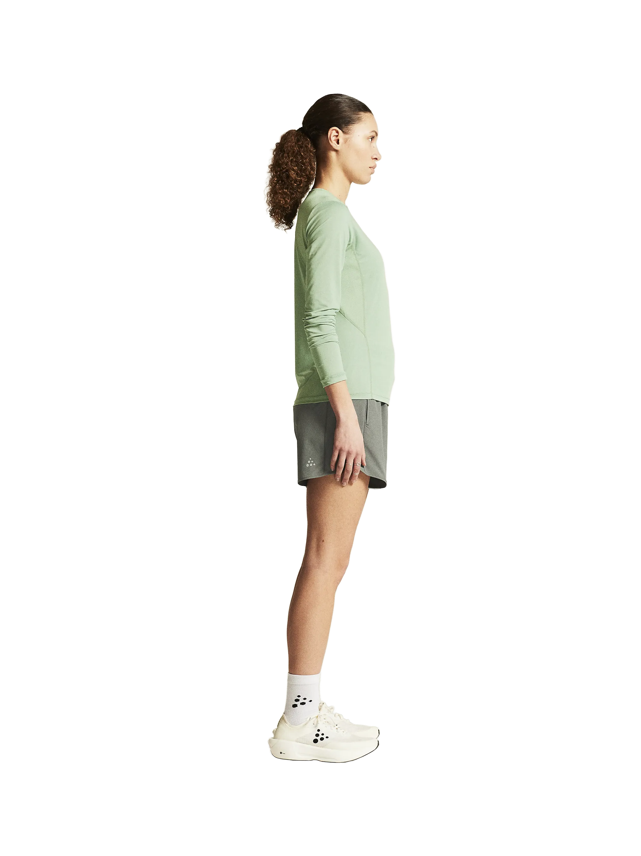 Adv Essence LS Tee 2 Women