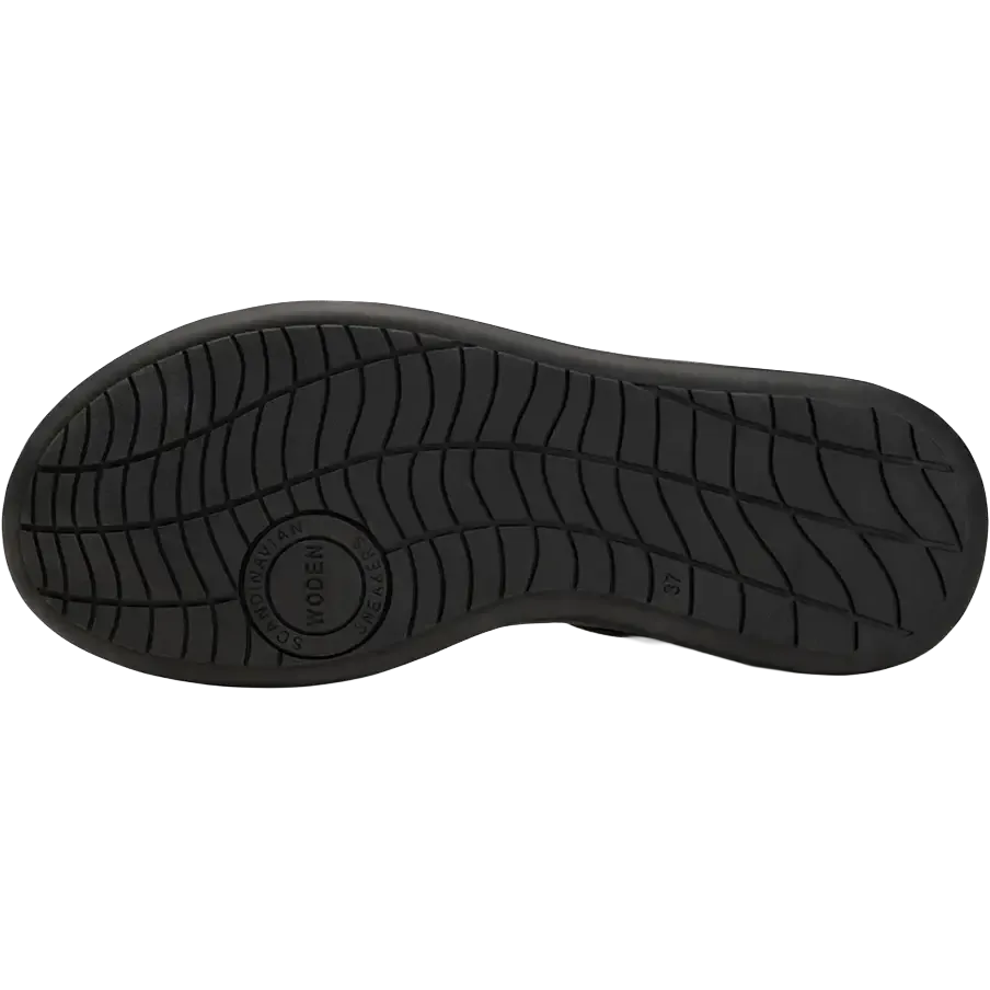 Line Sandal