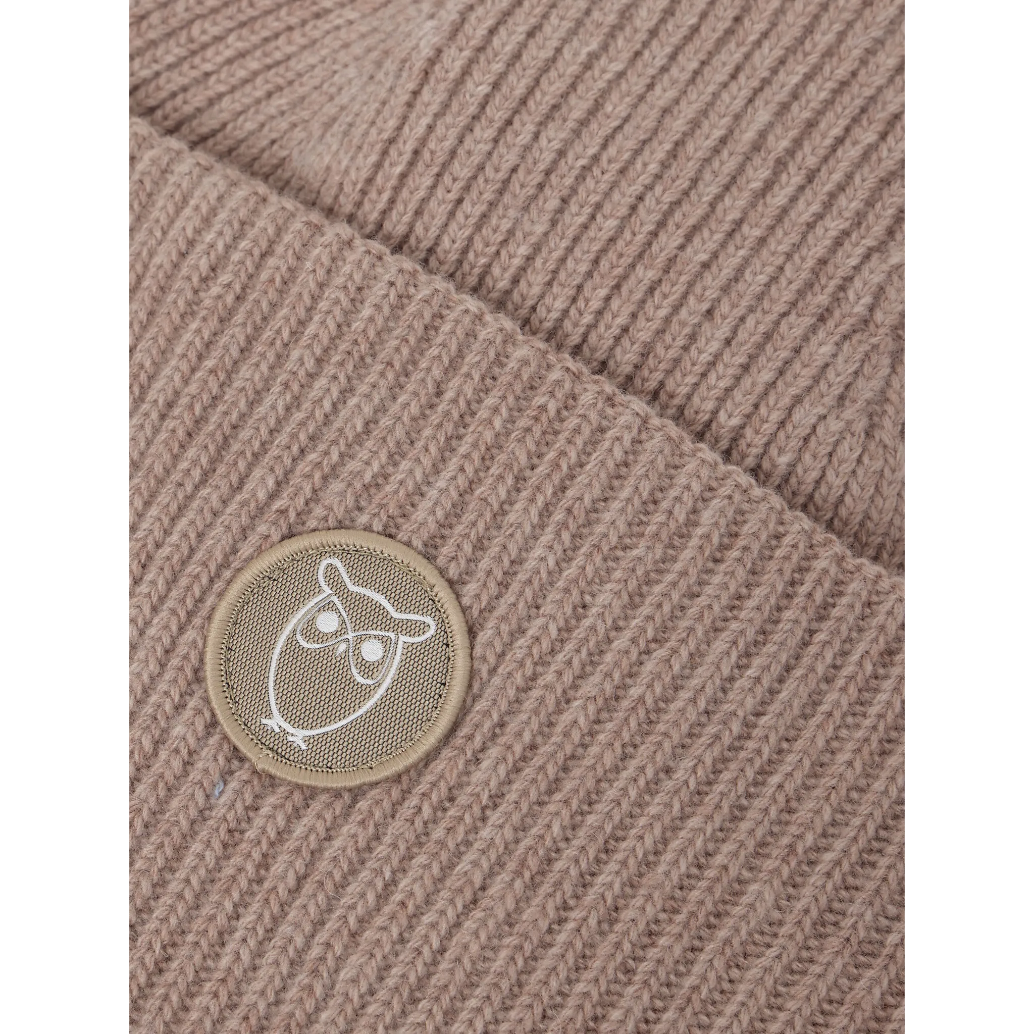 Wool Badge Beanie Women