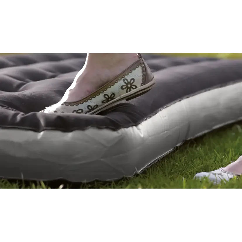 Classic w/Pillow & Pump Double luftmadrass
