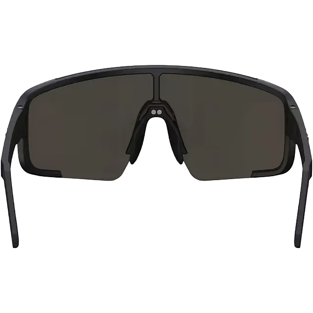 P003