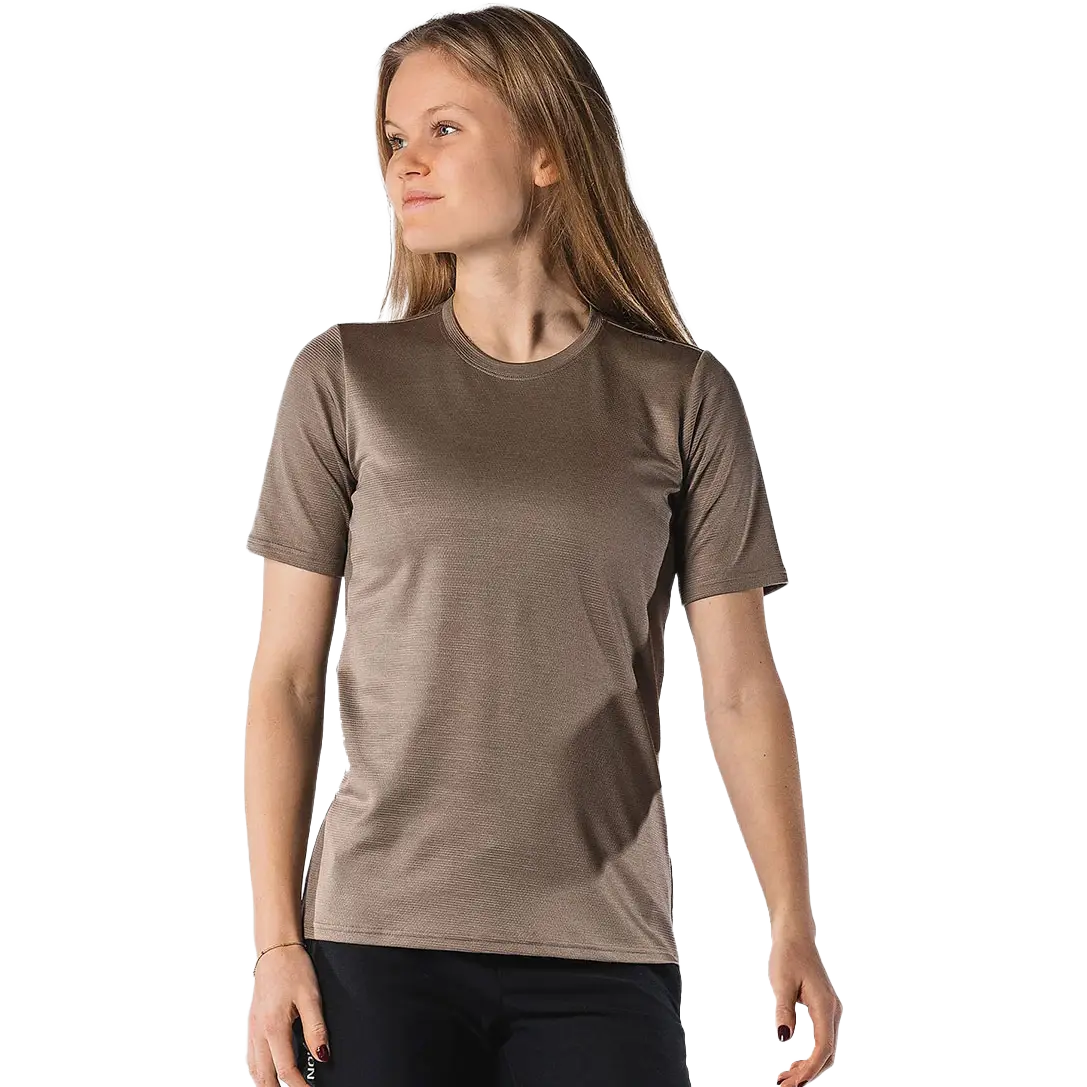 Fusion Technical Merino 150 T-shirt Women - Sand - L - Kortærmet T-shirts