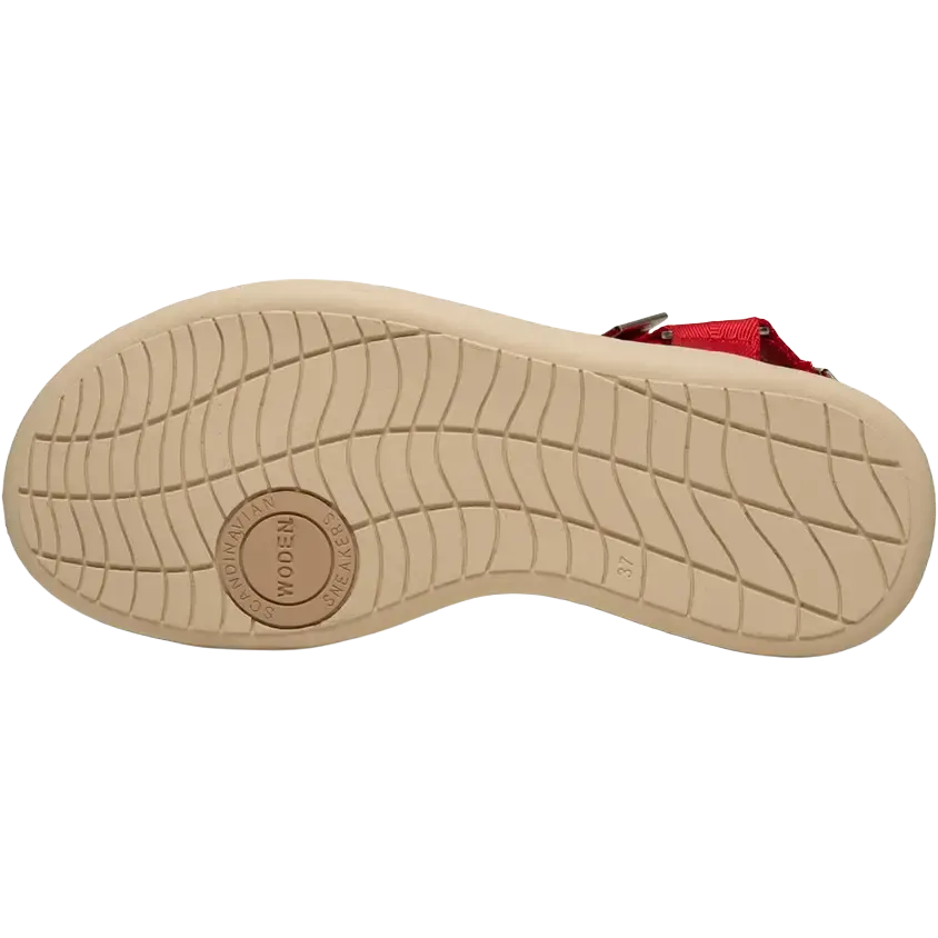 Line Sandal