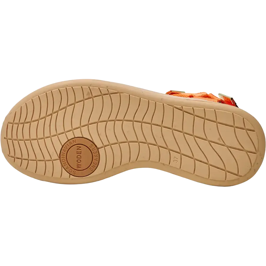 Line Sandal