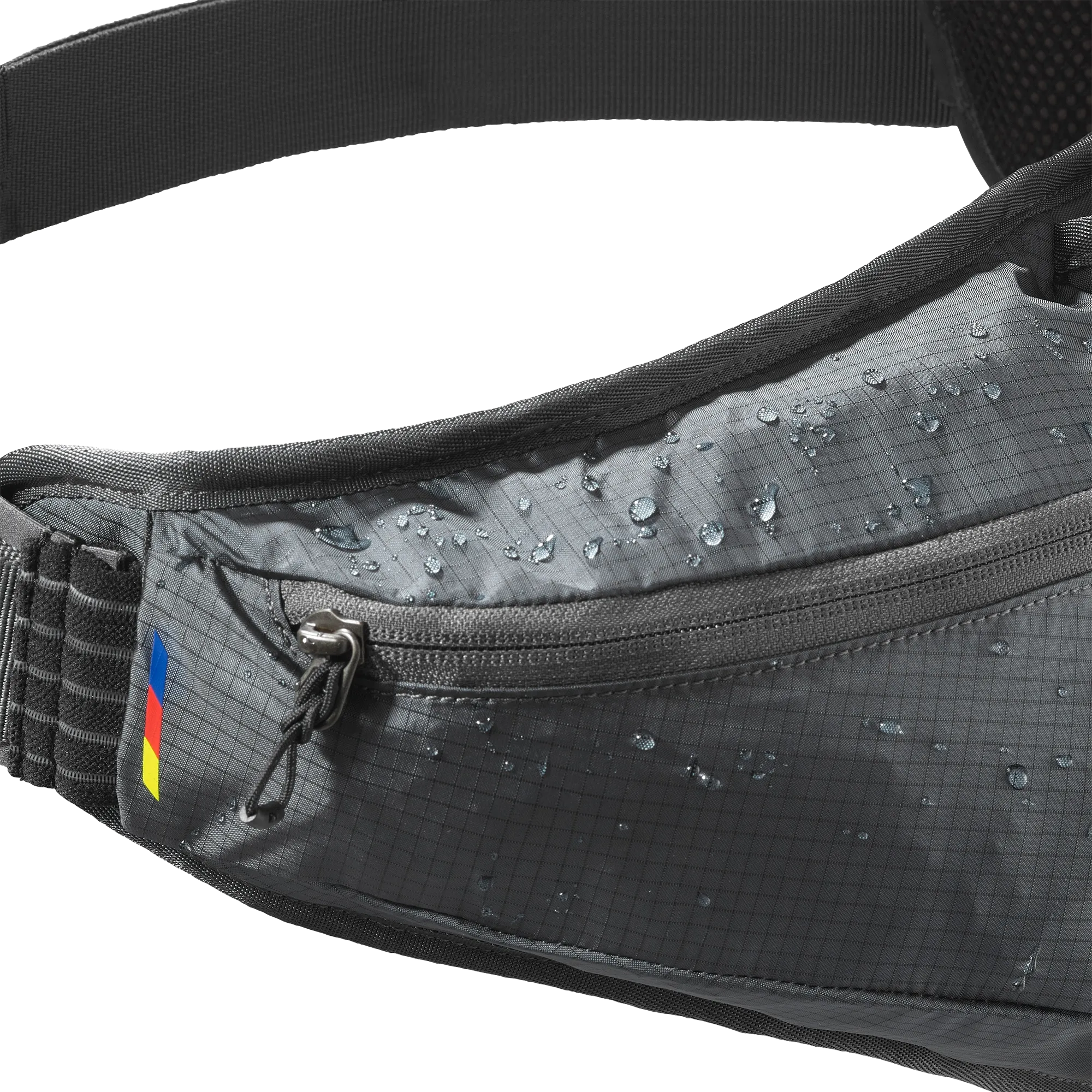 Cross Season Bottle Belt