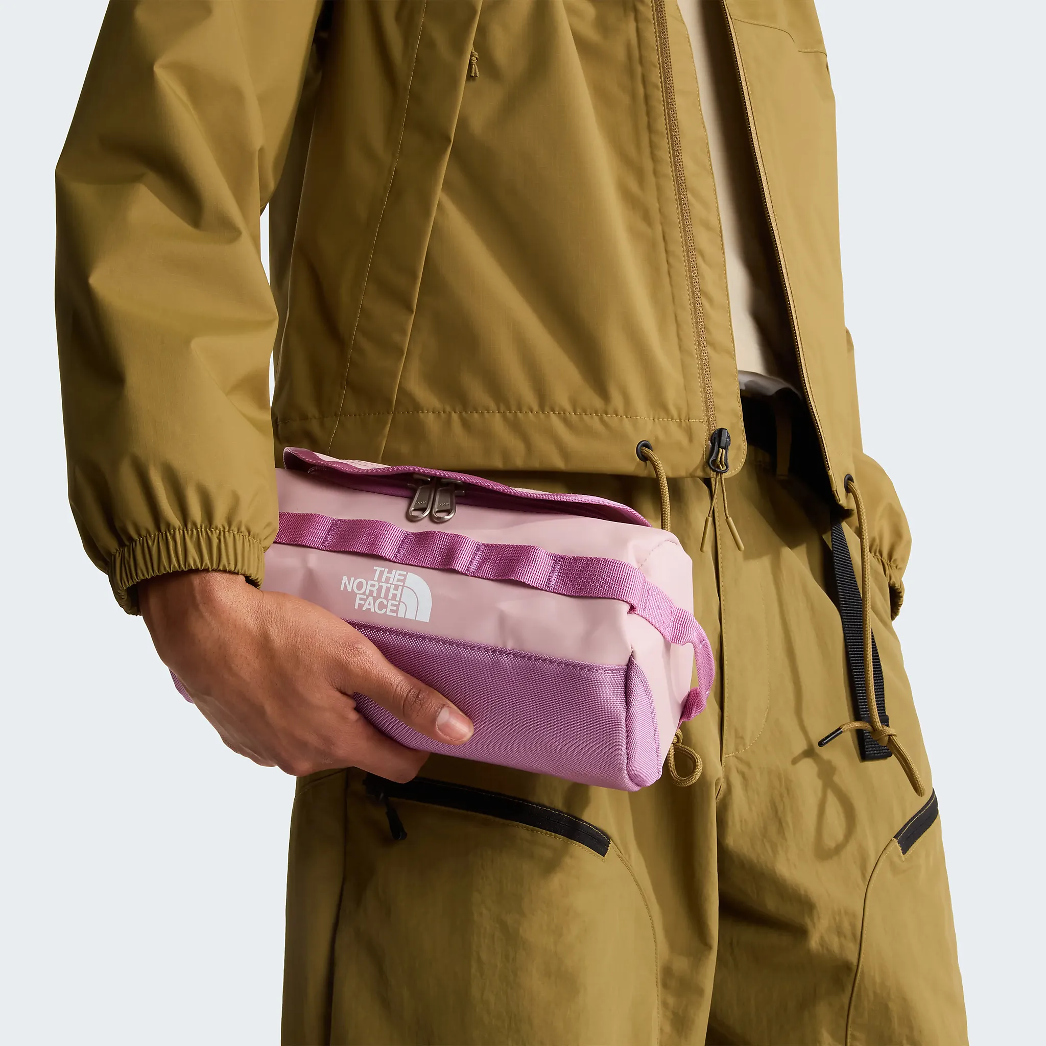 Base Camp Travel Canister Recycled S toilettaske