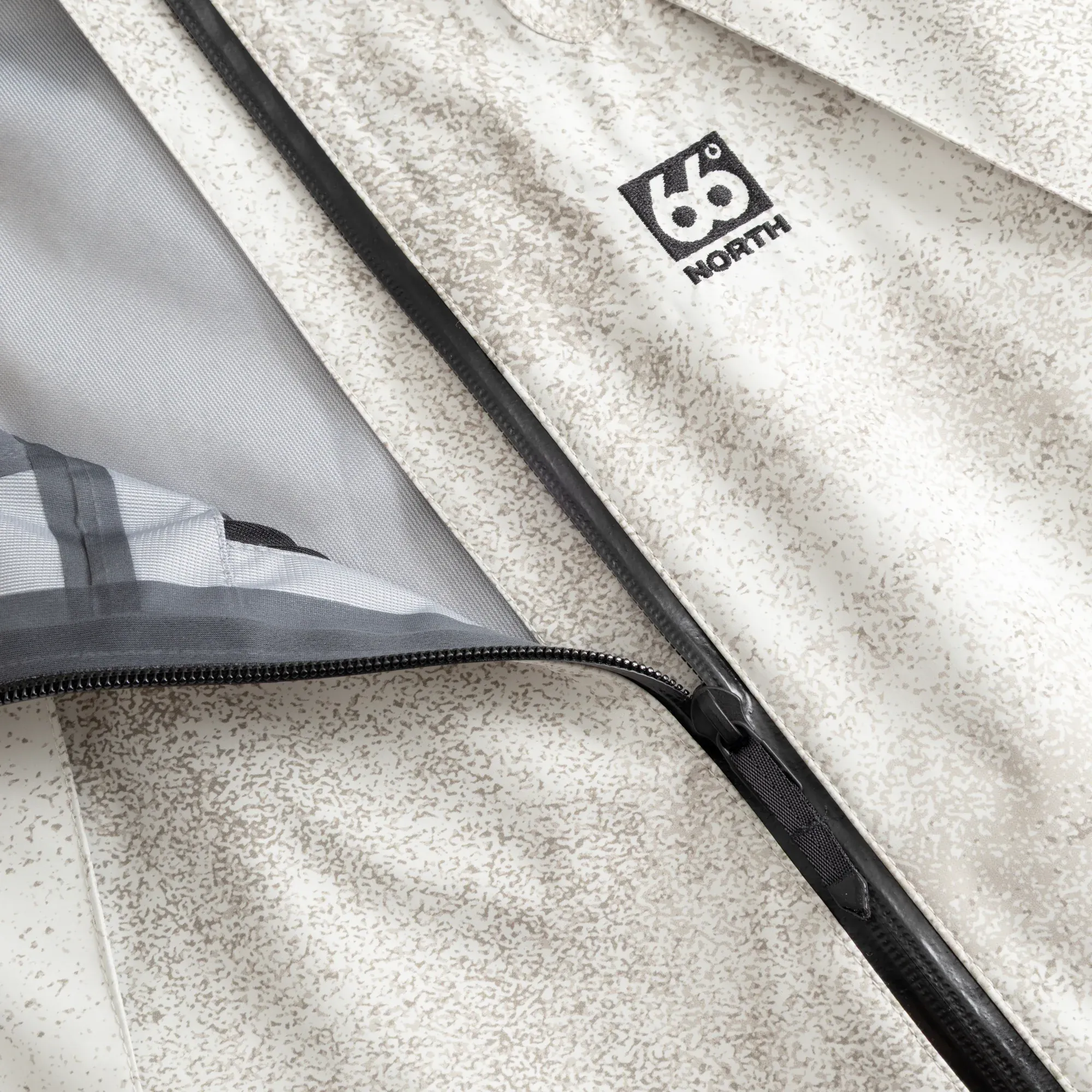 Dyngja Shell Jacket AOP Men regnjakke
