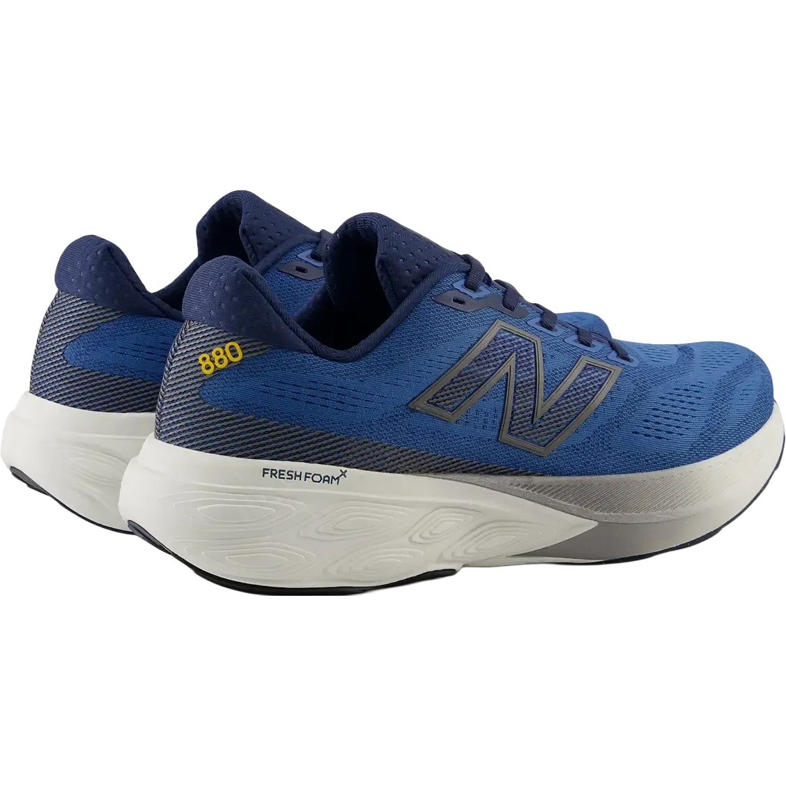880 V15 Men