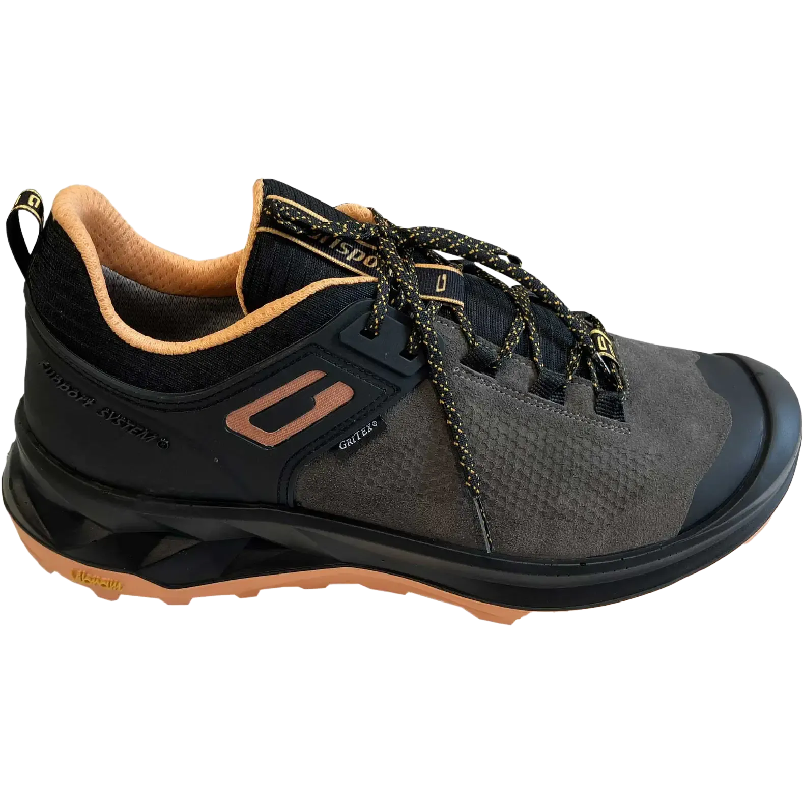 Adventure Low Suede Men 