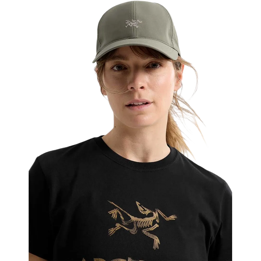 Small Bird Hat keps