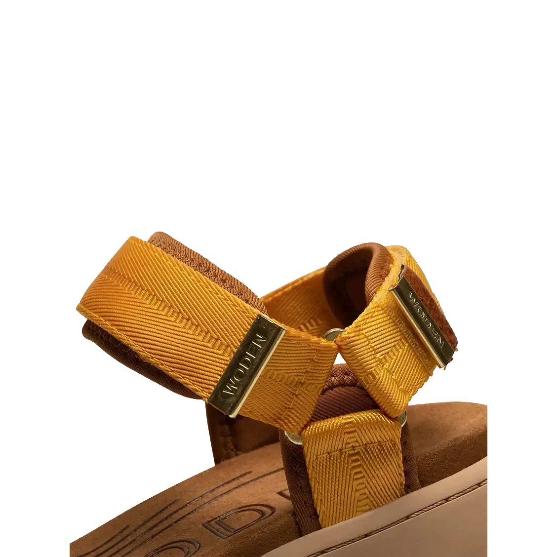 Line Sandal