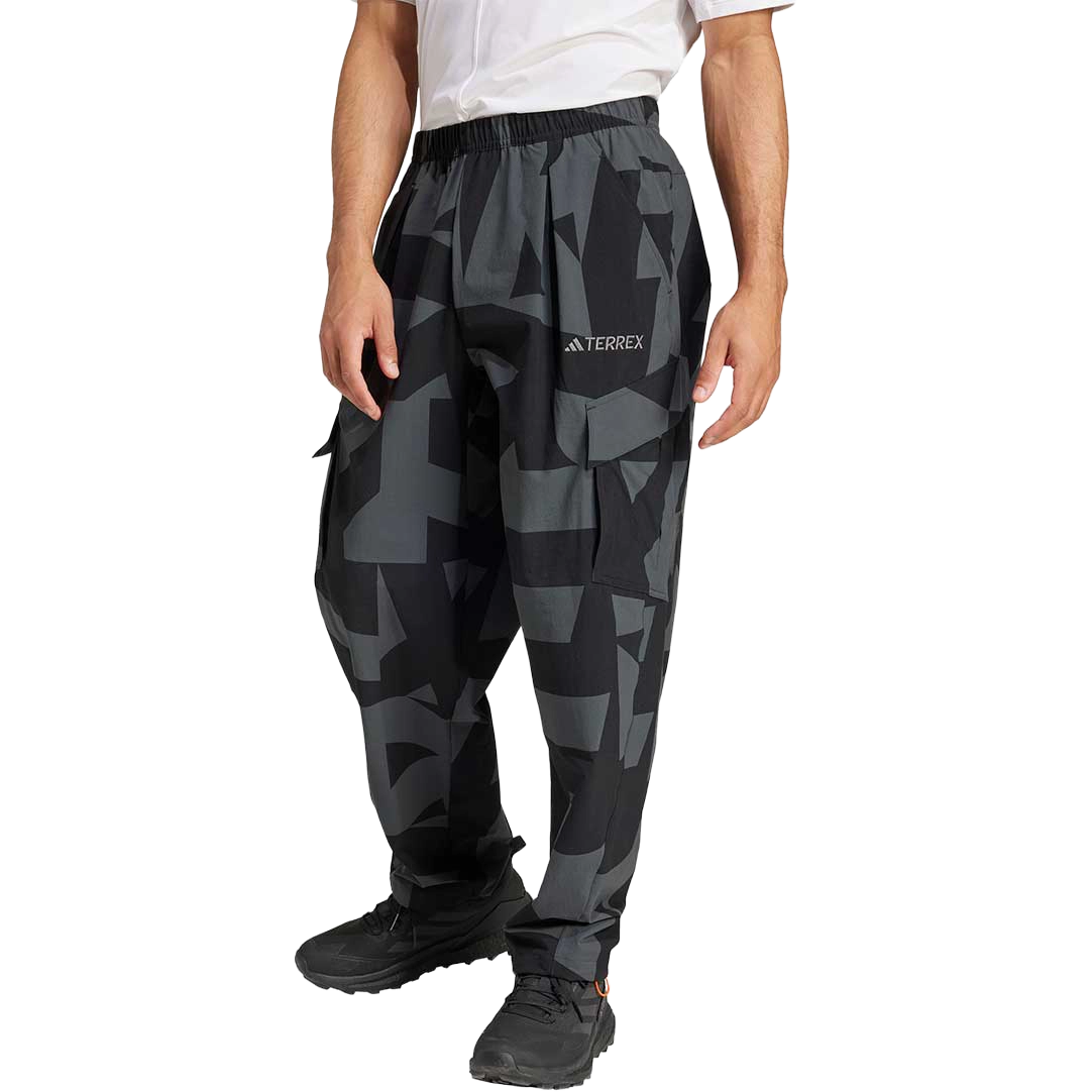 Adidas Cargo AOP Pants Men - Black/Carbon/Gresix/G - S - Hverdagsbukser