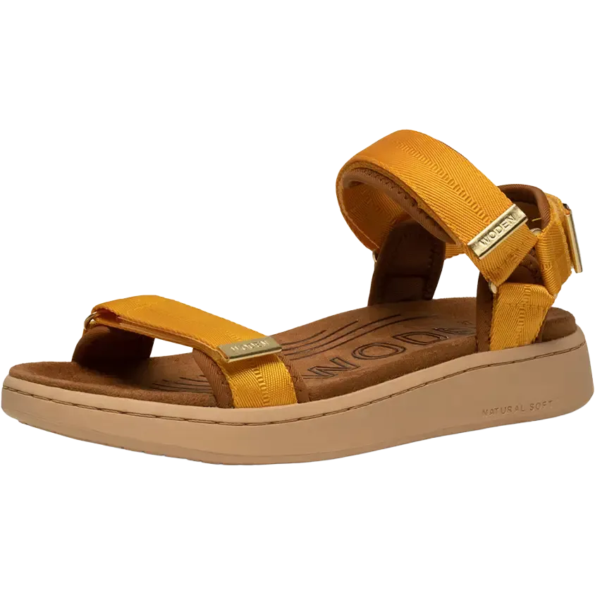 Line Sandal