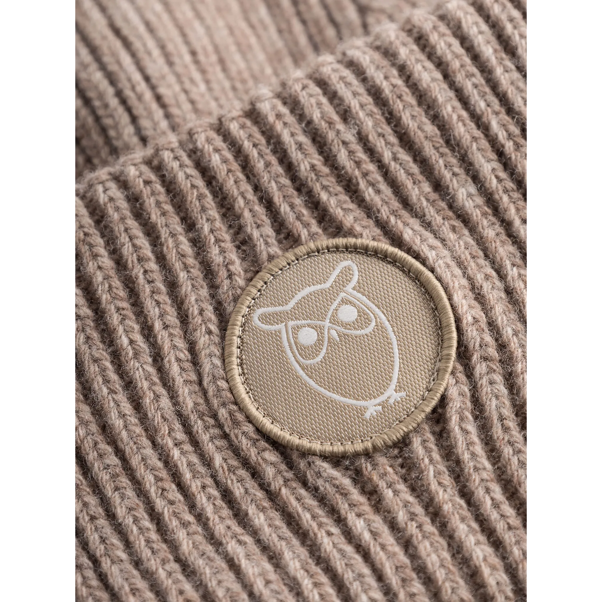 Wool Badge Beanie Women