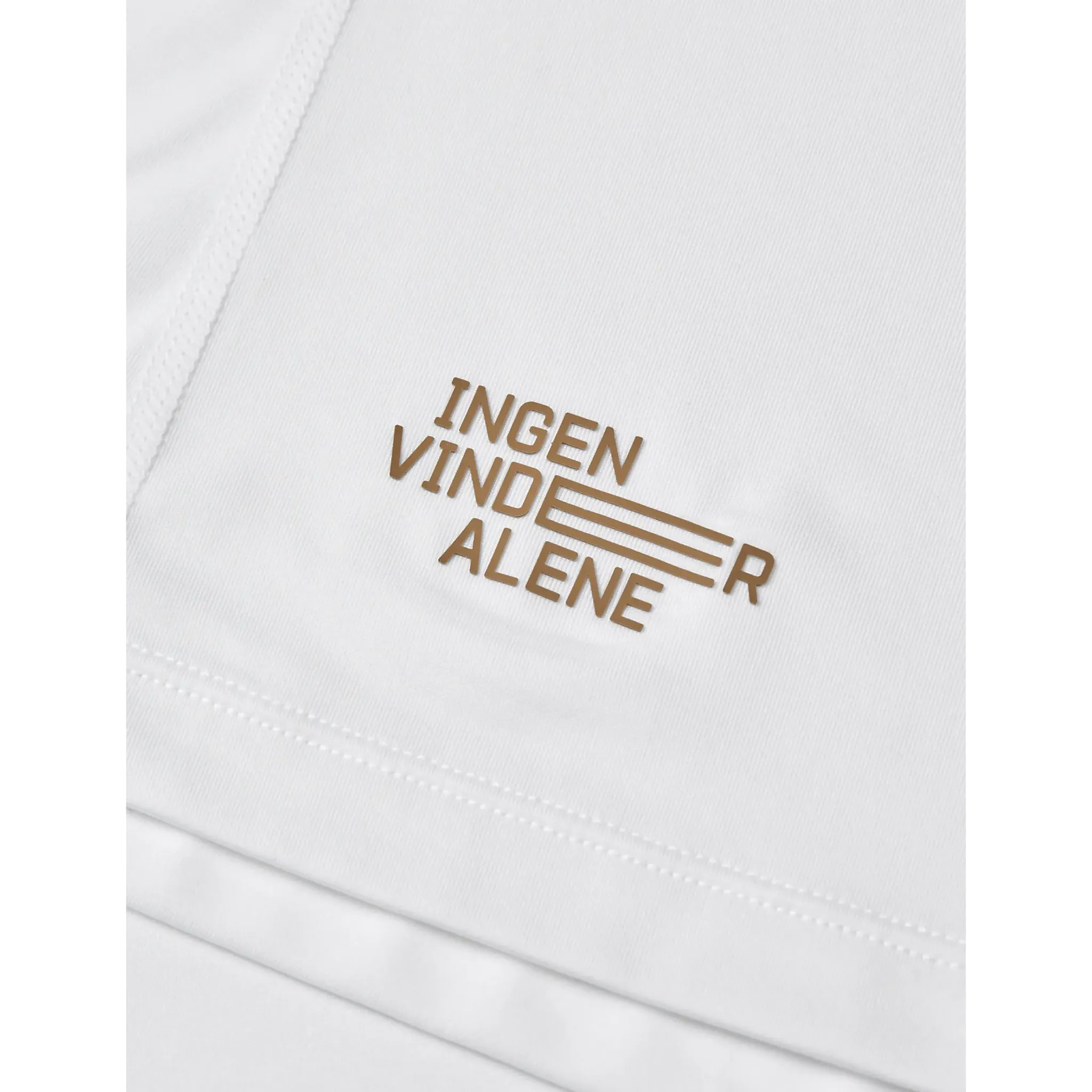 Adv Essence LS Tee 2 Women