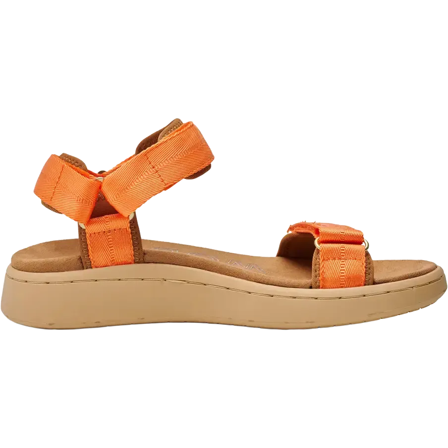 Line Sandal